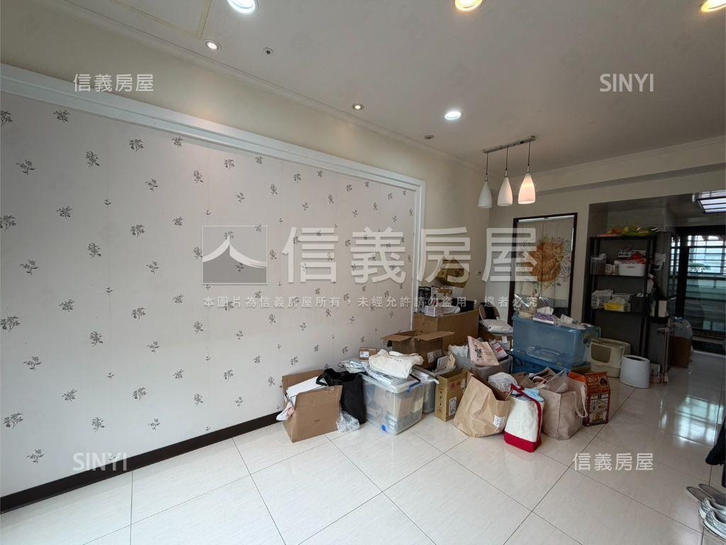 光影築巢新世代二房車位房屋室內格局與周邊環境