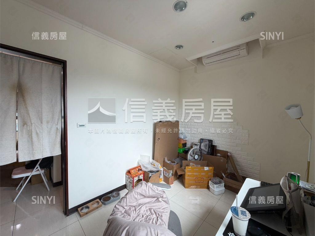 光影築巢新世代二房車位房屋室內格局與周邊環境