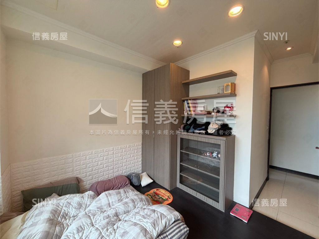 光影築巢新世代二房車位房屋室內格局與周邊環境