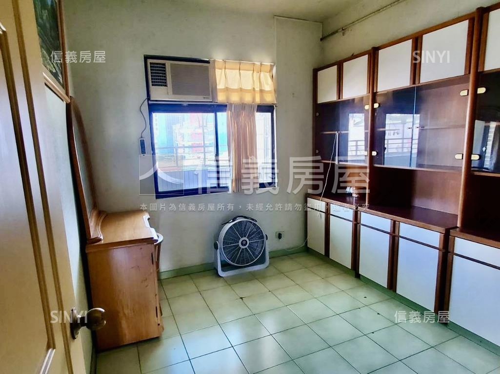 松江雙併華廈三房房屋室內格局與周邊環境