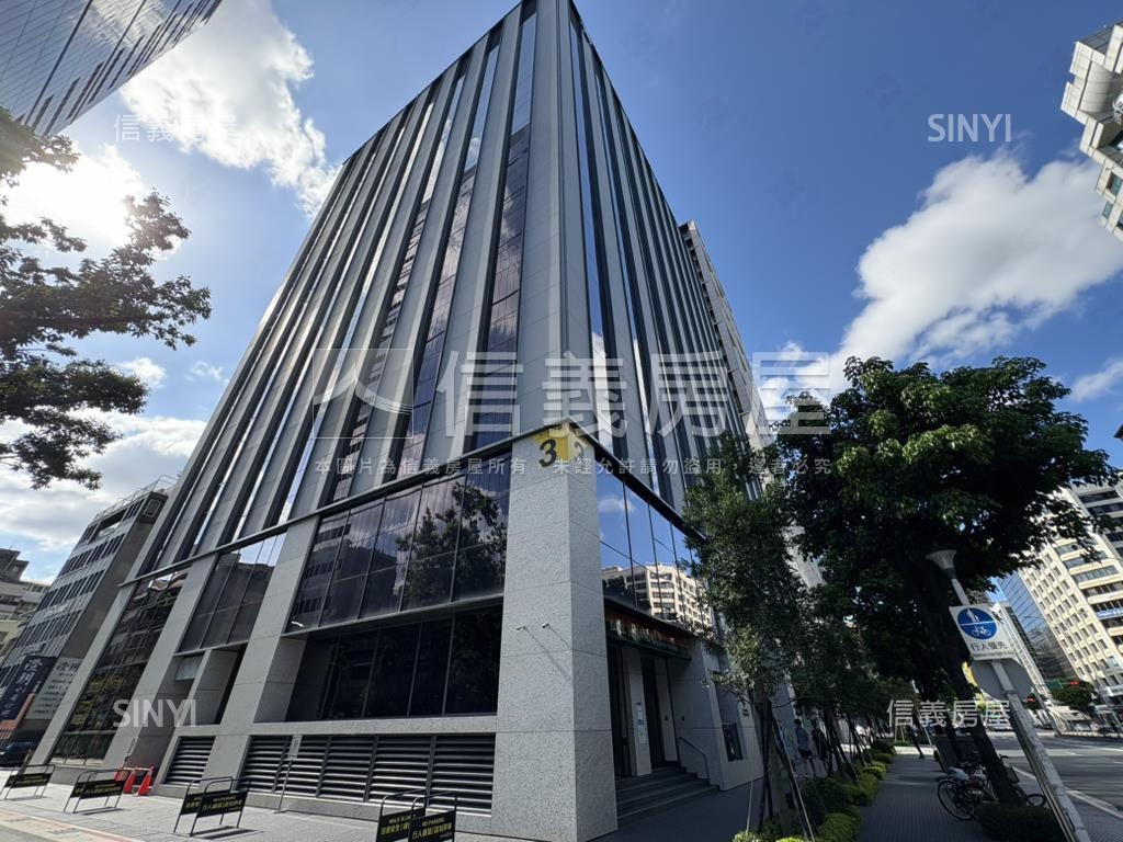 松江雙併華廈三房房屋室內格局與周邊環境