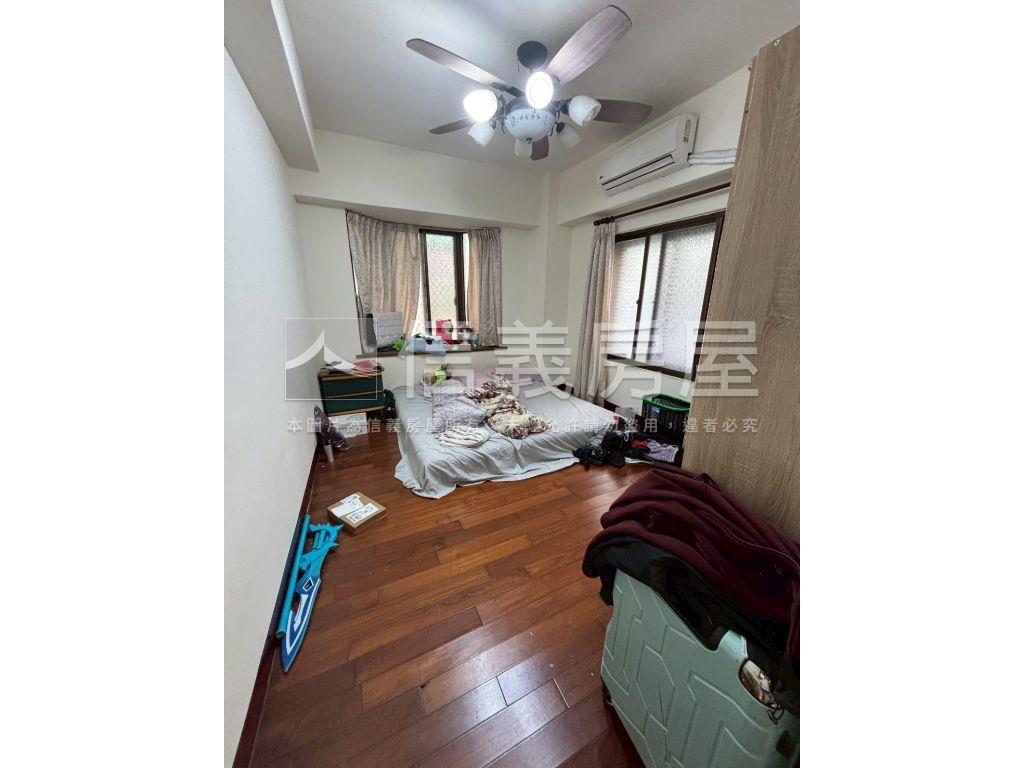 溫馨園大三房附車位房屋室內格局與周邊環境