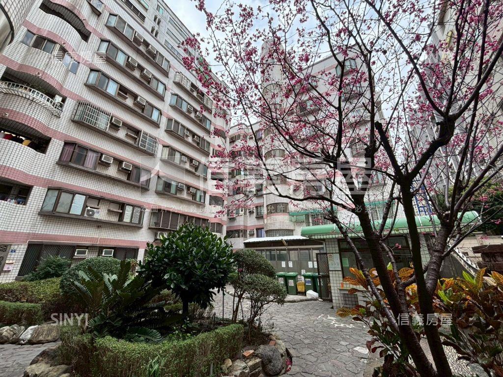 溫馨園大三房附車位房屋室內格局與周邊環境