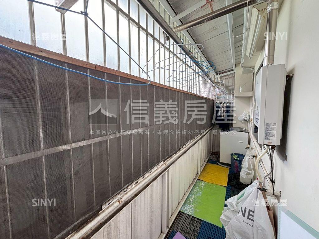 溫馨園大三房附車位房屋室內格局與周邊環境