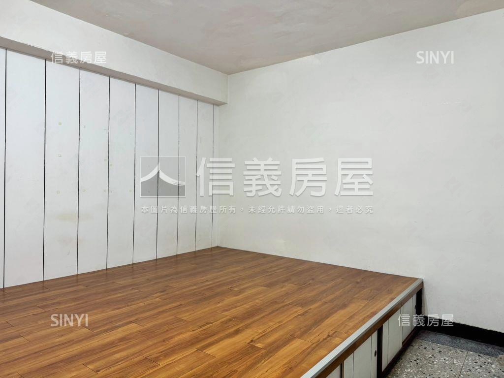 新接★方正公寓頂加房屋室內格局與周邊環境