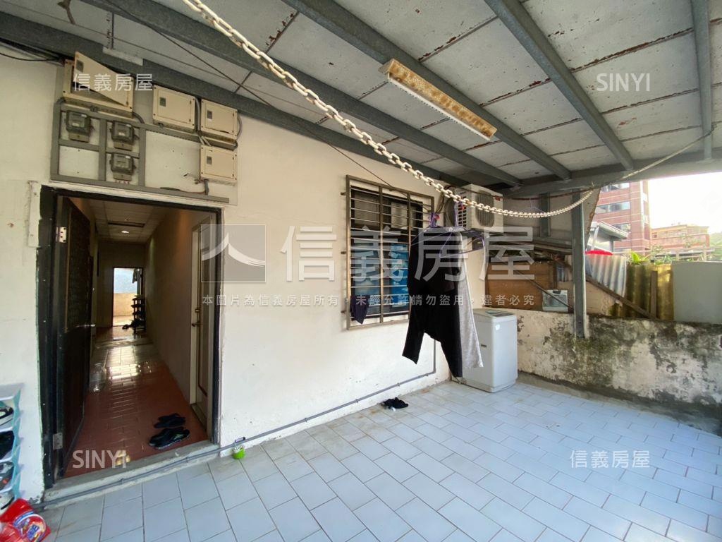 新接★方正公寓頂加房屋室內格局與周邊環境