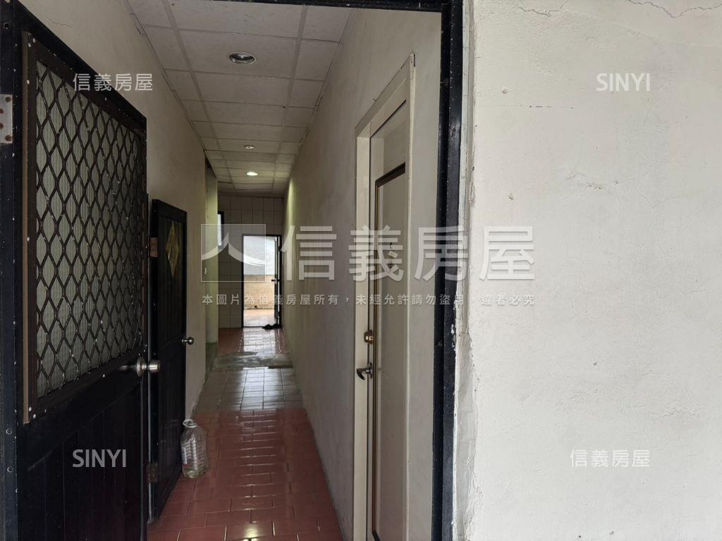 新接★方正公寓頂加房屋室內格局與周邊環境