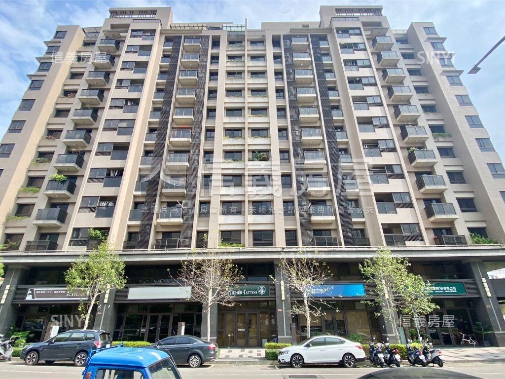 近中山醫約８年屋二房平車房屋室內格局與周邊環境