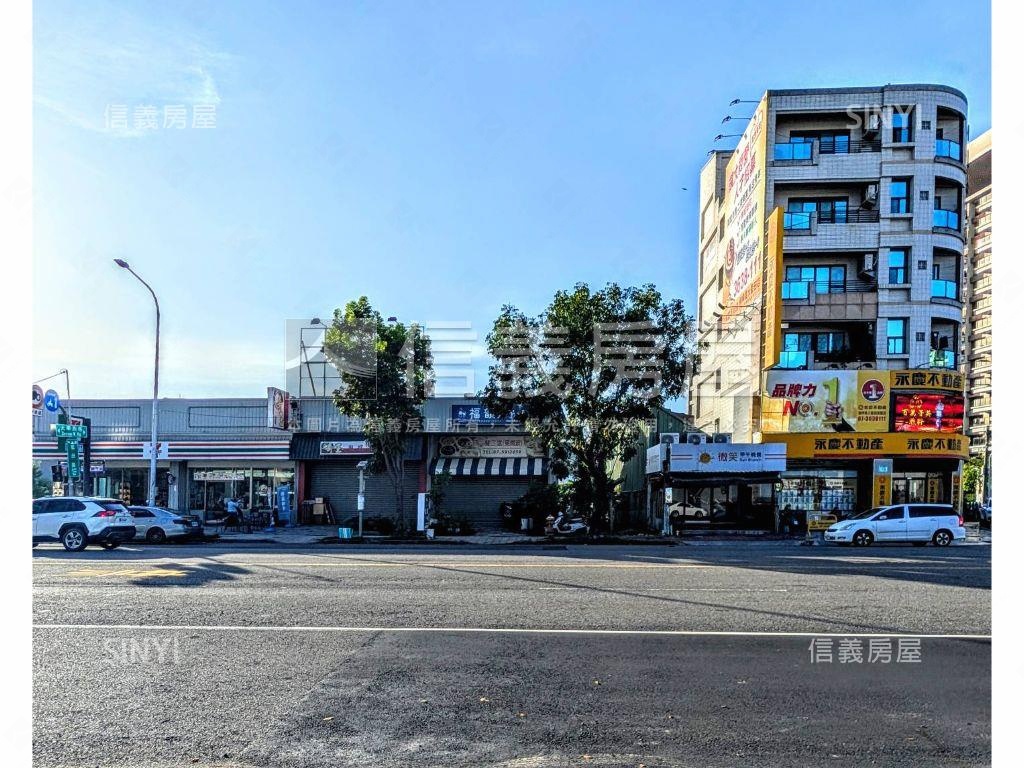 高大特區燙金三角窗店霸房屋室內格局與周邊環境