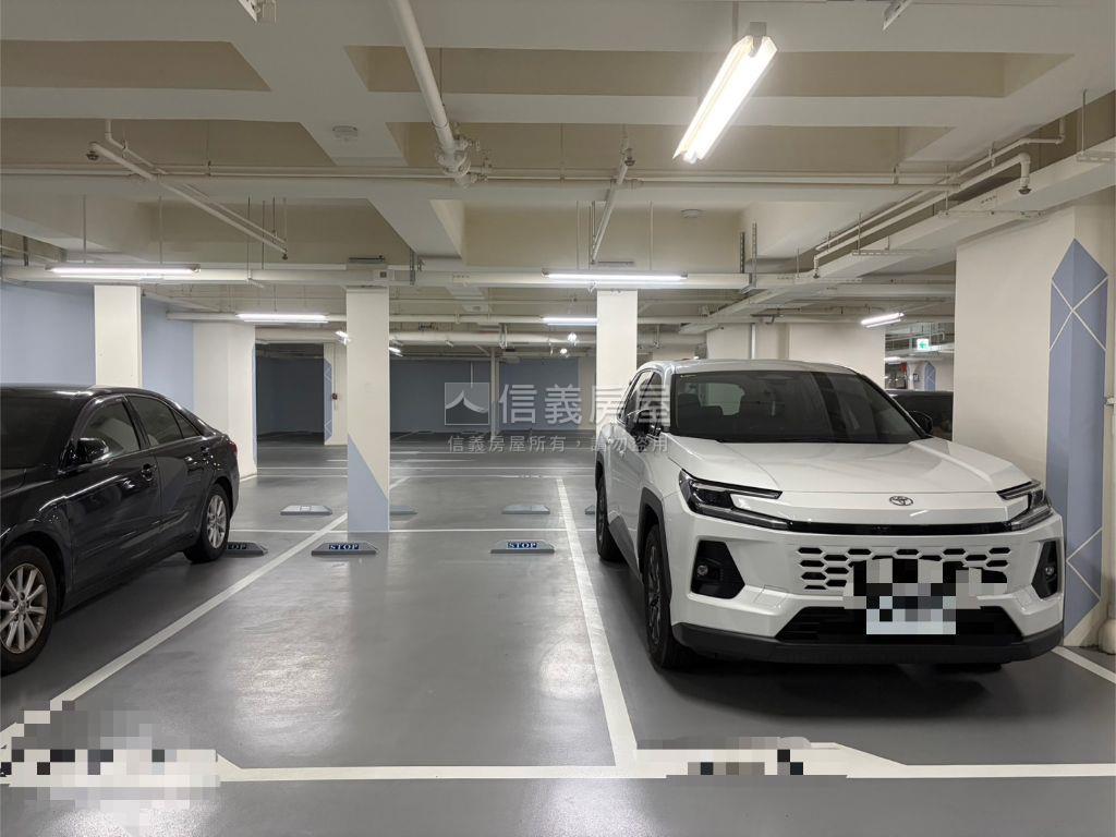 御景莊園景觀四房雙車房屋室內格局與周邊環境