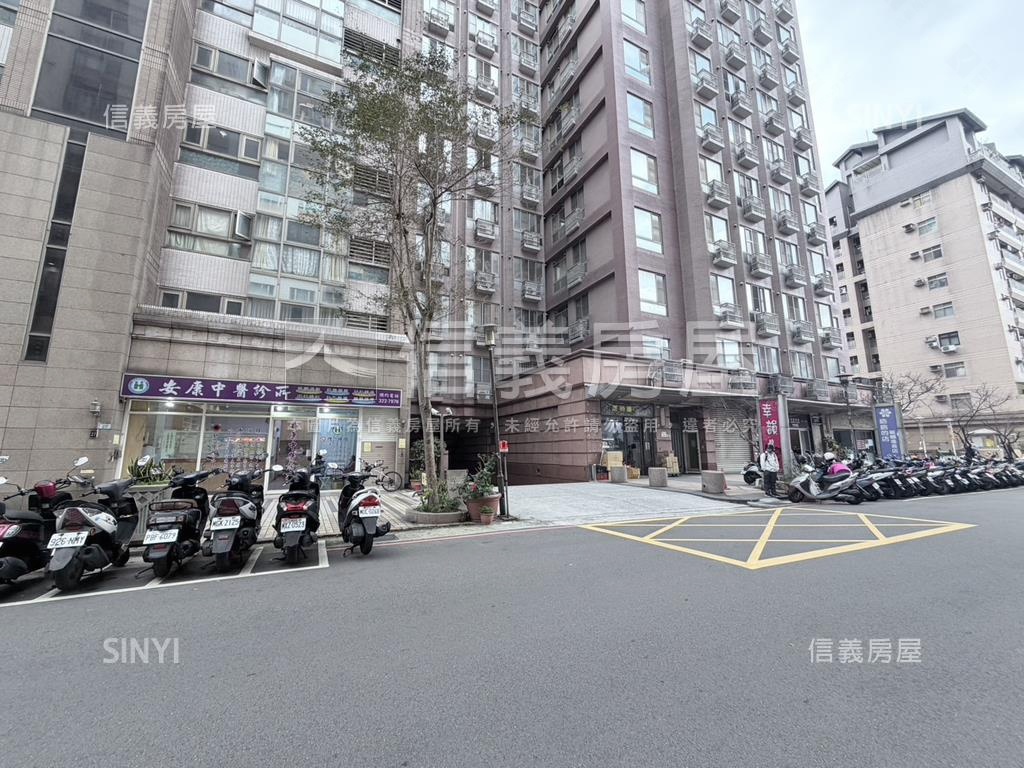 收租小店面房屋室內格局與周邊環境