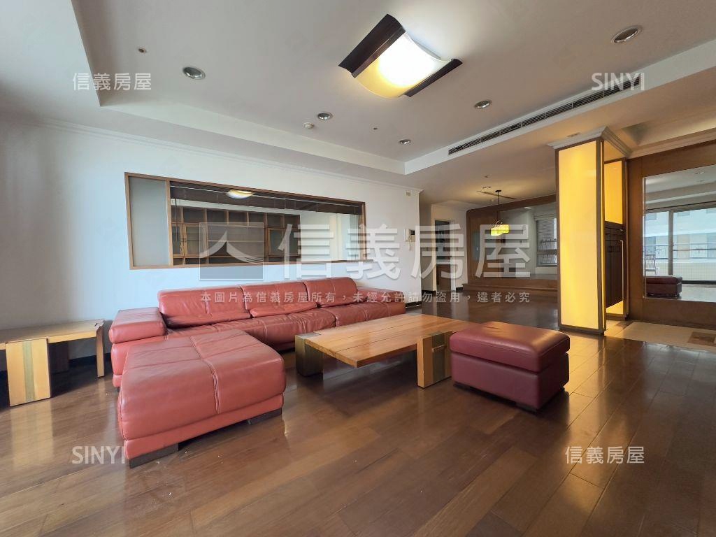 近美術館三面採光震後高樓房屋室內格局與周邊環境