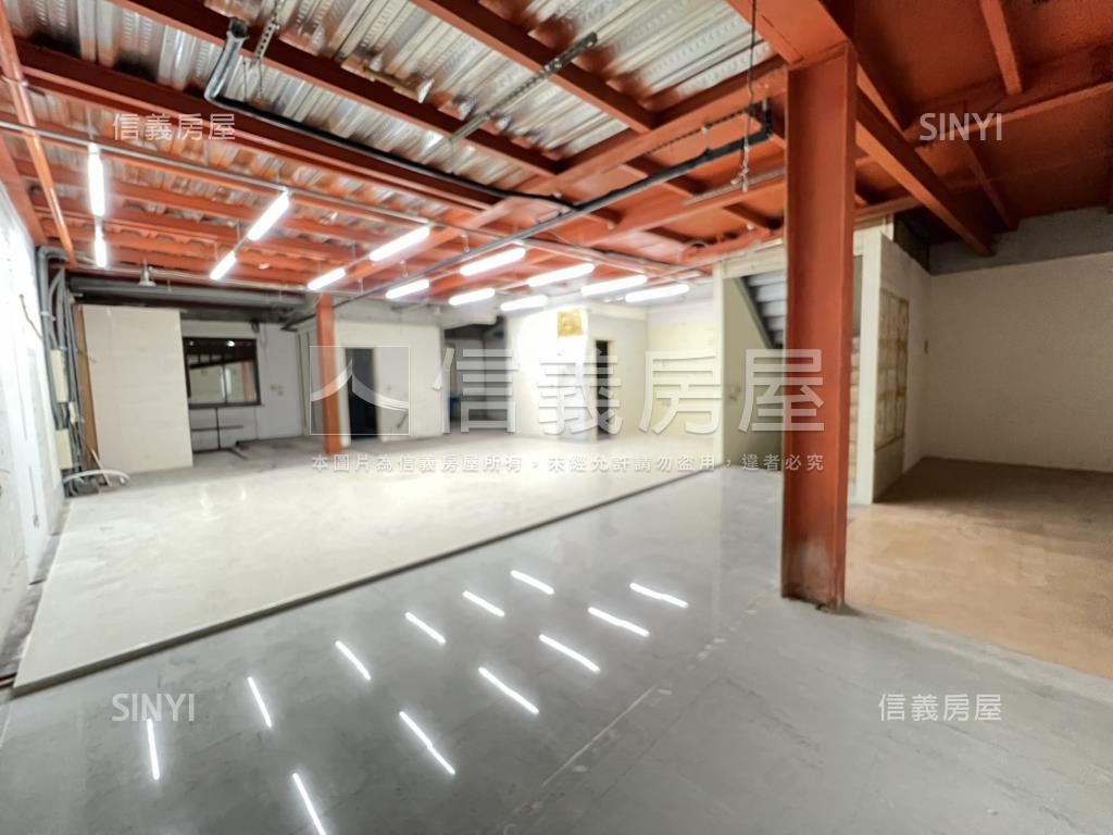 五福路麥當勞旁面寬透店房屋室內格局與周邊環境