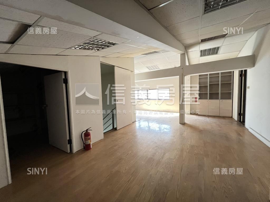 五福路麥當勞旁面寬透店房屋室內格局與周邊環境