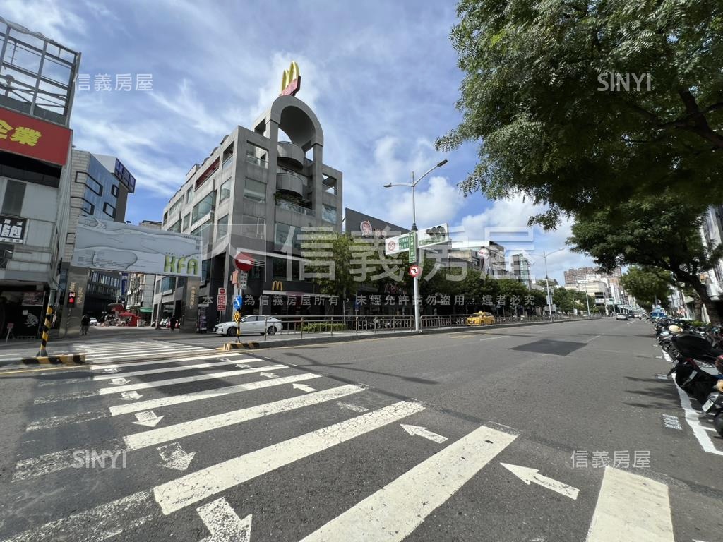 五福路麥當勞旁面寬透店房屋室內格局與周邊環境