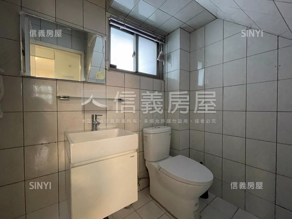 賢北花園恬靜明亮車墅房屋室內格局與周邊環境