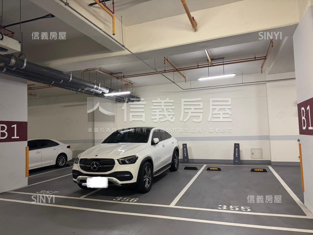 國泰●三車位奢華典雅豪邸房屋室內格局與周邊環境