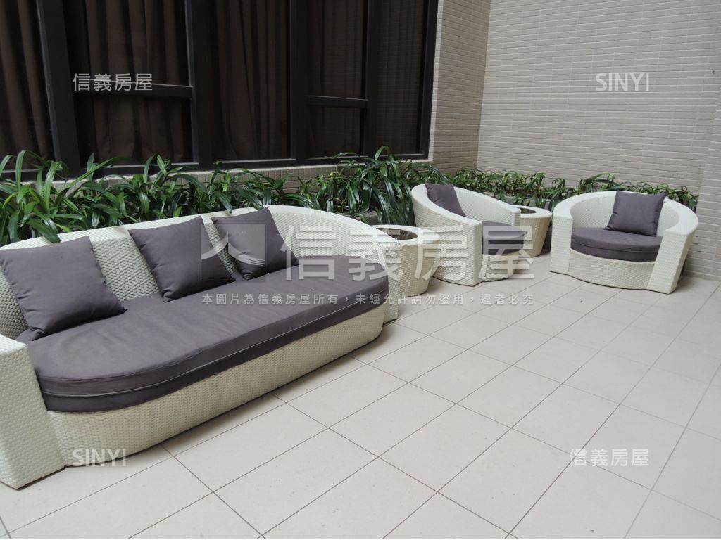 愛凡斯美兩房房屋室內格局與周邊環境