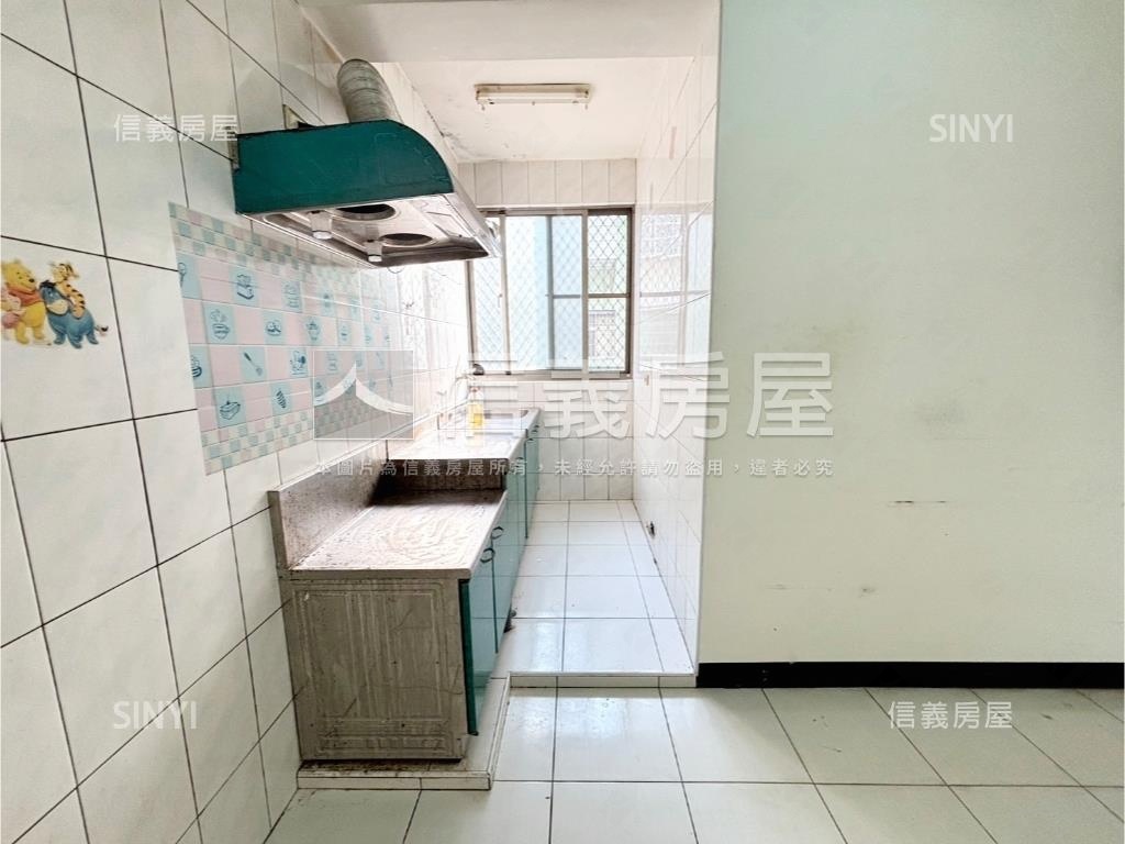 和順國宅２樓房屋室內格局與周邊環境