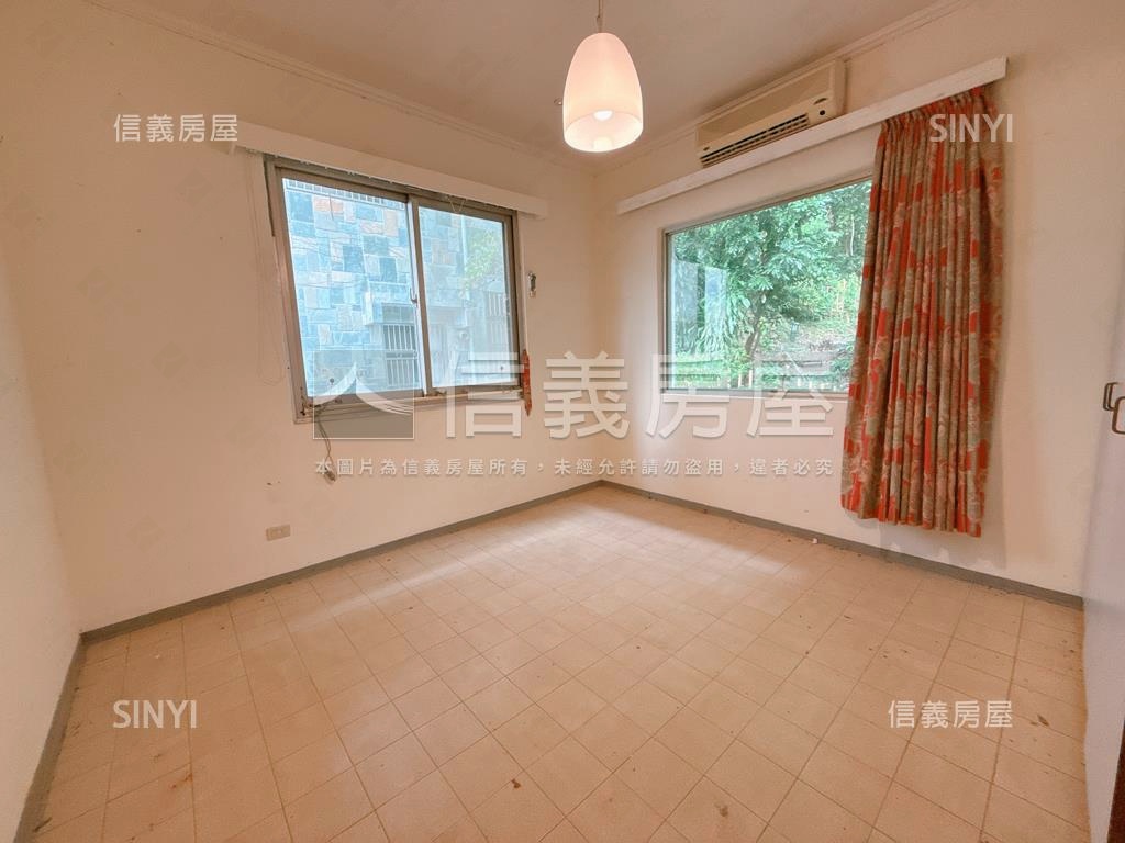 奇岩大戶別墅房屋室內格局與周邊環境