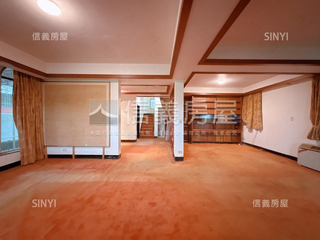 奇岩大戶別墅房屋室內格局與周邊環境