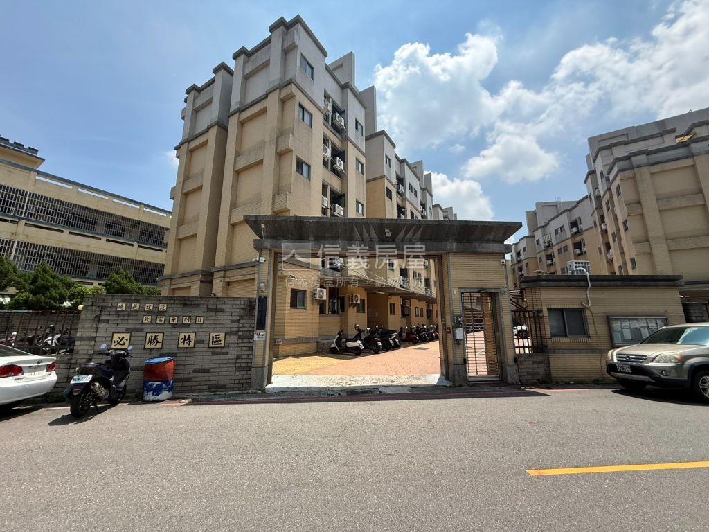 地點美的沙鹿投資套房房屋室內格局與周邊環境