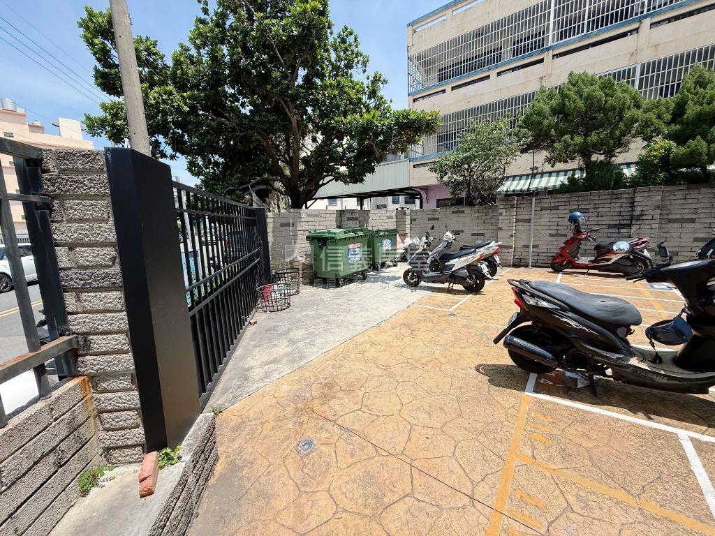 地點美的沙鹿投資套房房屋室內格局與周邊環境