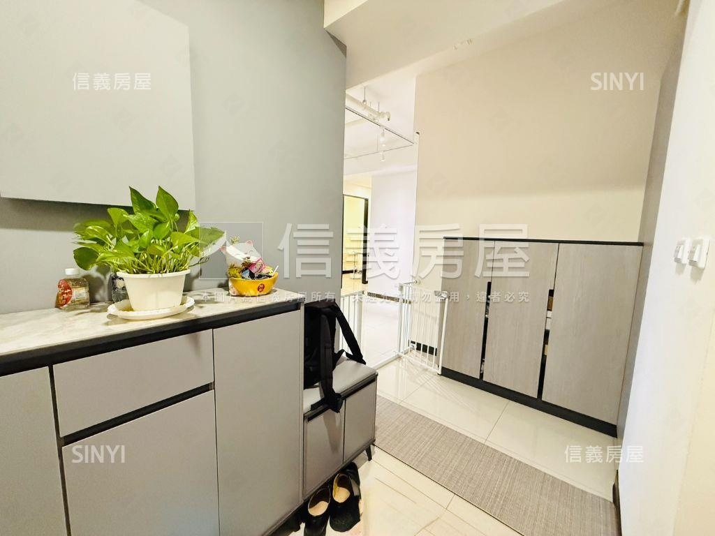 孩子王２高樓視野三房平車房屋室內格局與周邊環境