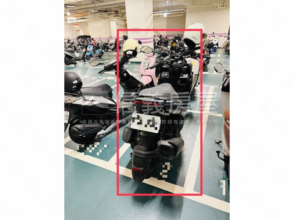 孩子王２高樓視野三房平車房屋室內格局與周邊環境