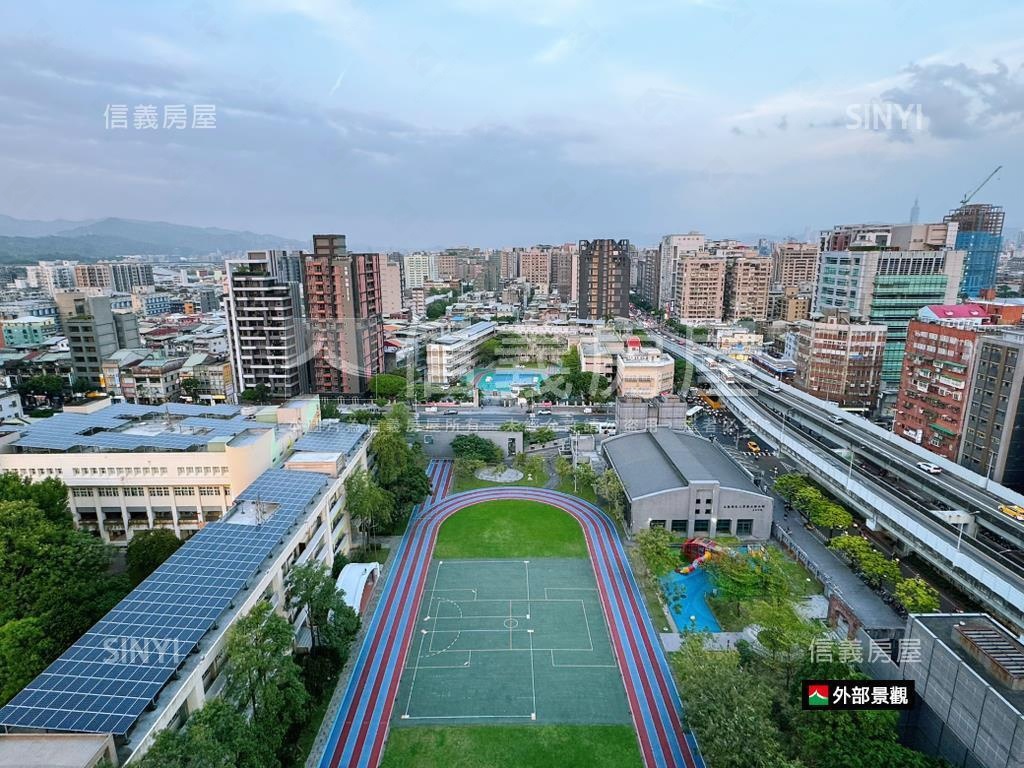 超站Ｓ四房高樓面校園房屋室內格局與周邊環境
