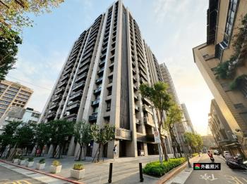 超站Ｓ豪景四房車位