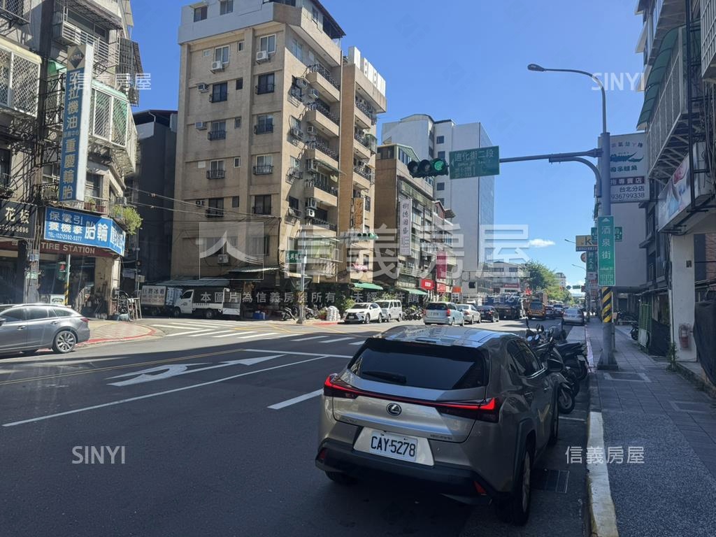 迪化街靜巷邊間１樓房屋室內格局與周邊環境