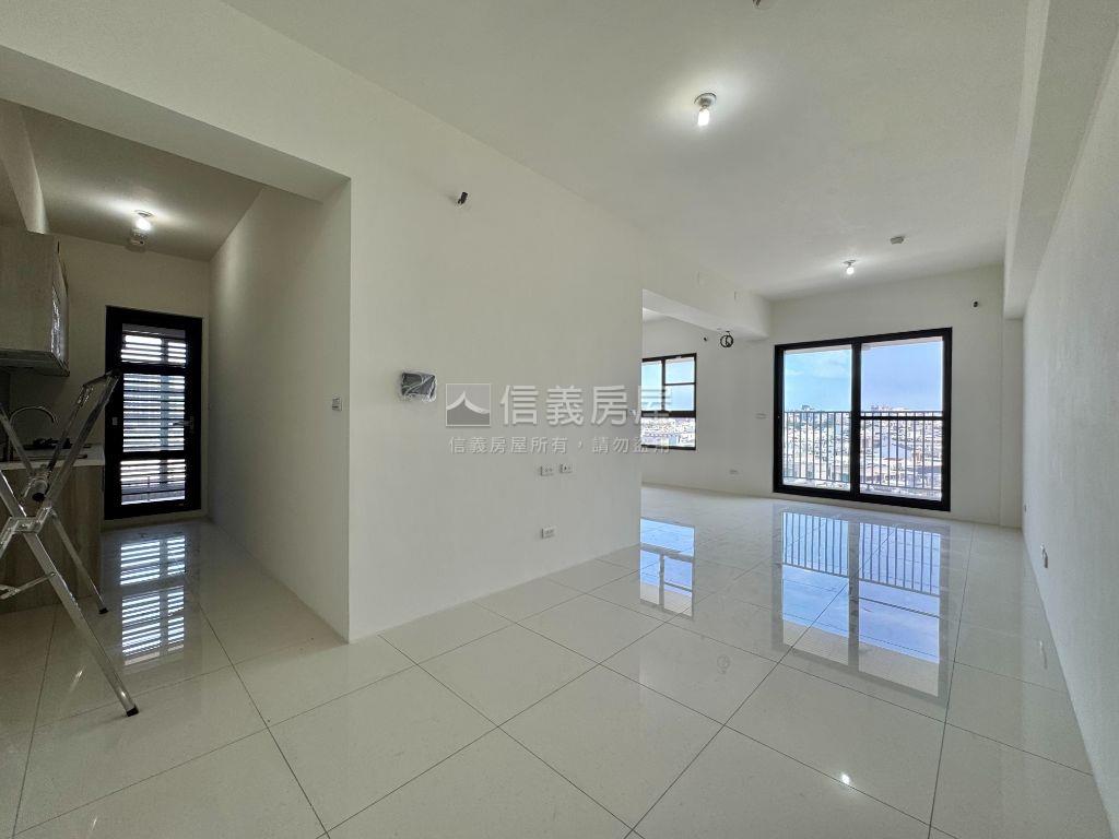 鄭仔寮｜朝南全新景觀宅房屋室內格局與周邊環境