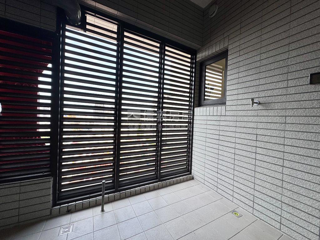 鄭仔寮｜朝南全新景觀宅房屋室內格局與周邊環境