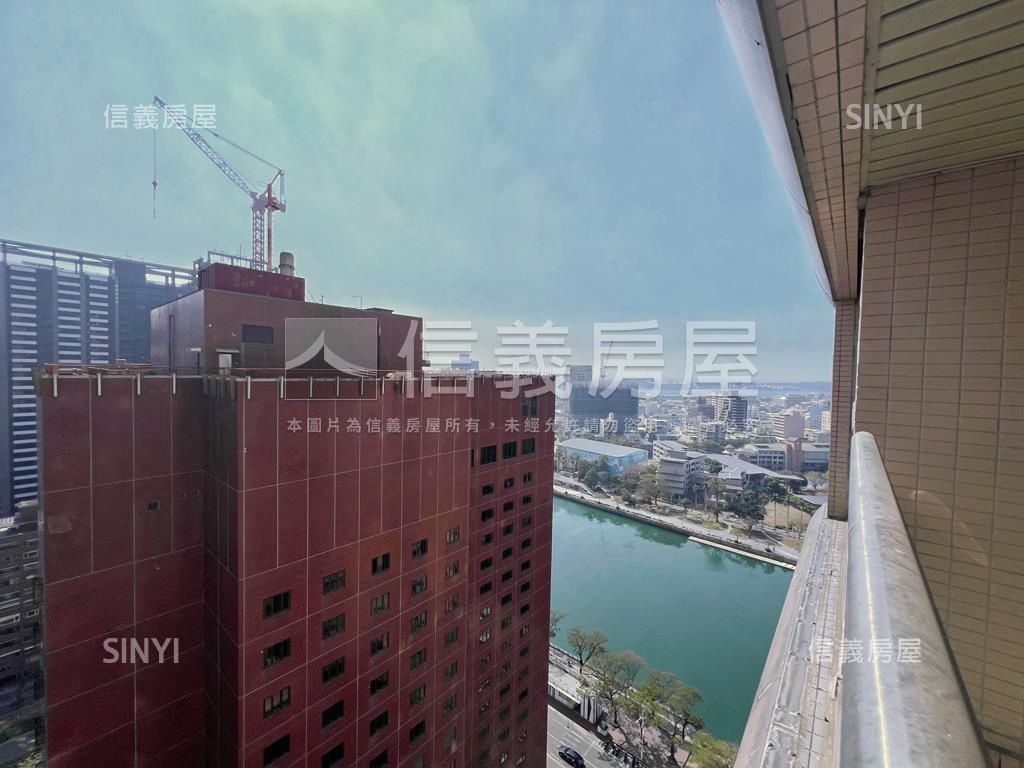 亞灣‧夢萊茵‧四房房屋室內格局與周邊環境