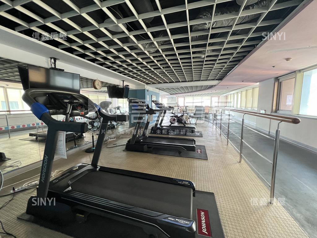 亞灣‧夢萊茵‧四房房屋室內格局與周邊環境