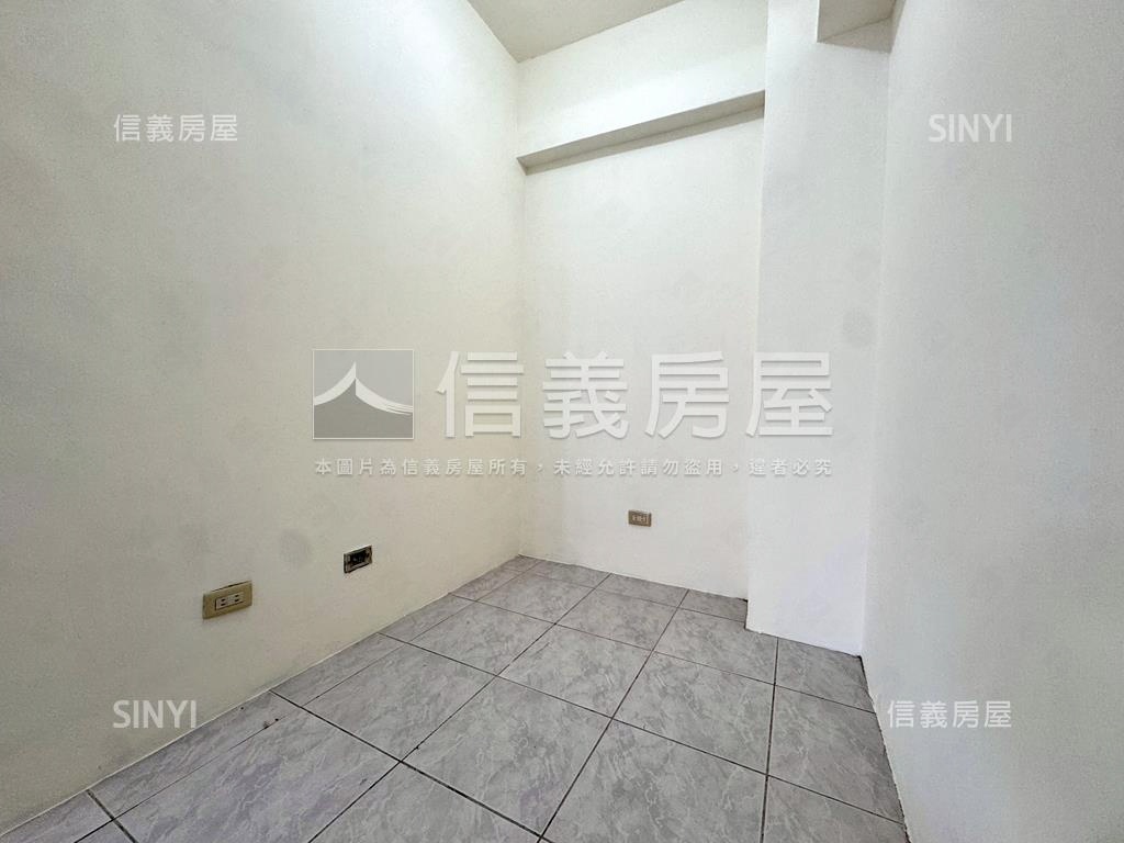 文化貴臨書香方正三房房屋室內格局與周邊環境