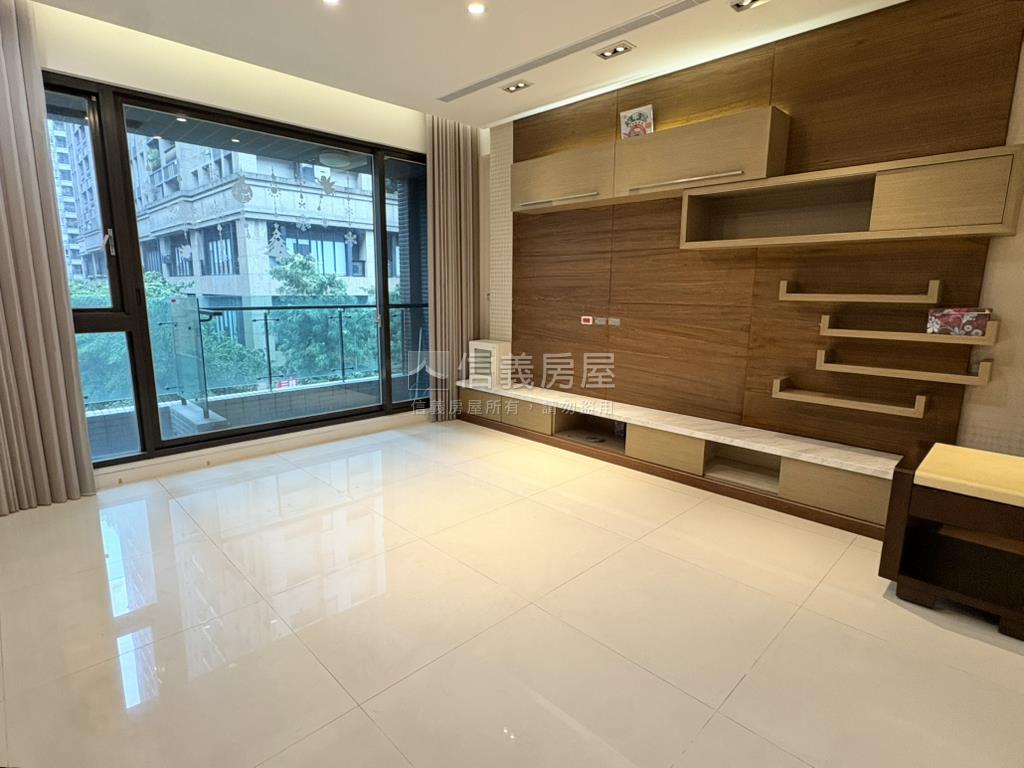 悅園樹景愉悅四房房屋室內格局與周邊環境