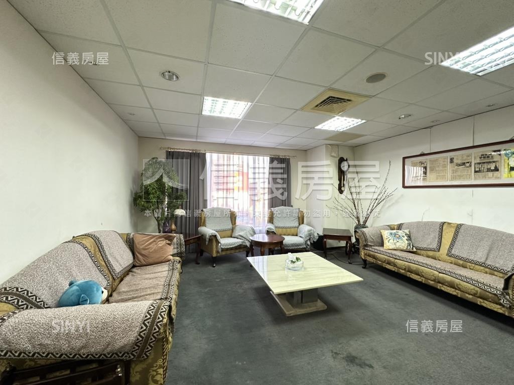 臺灣大道精華地段辦公室房屋室內格局與周邊環境