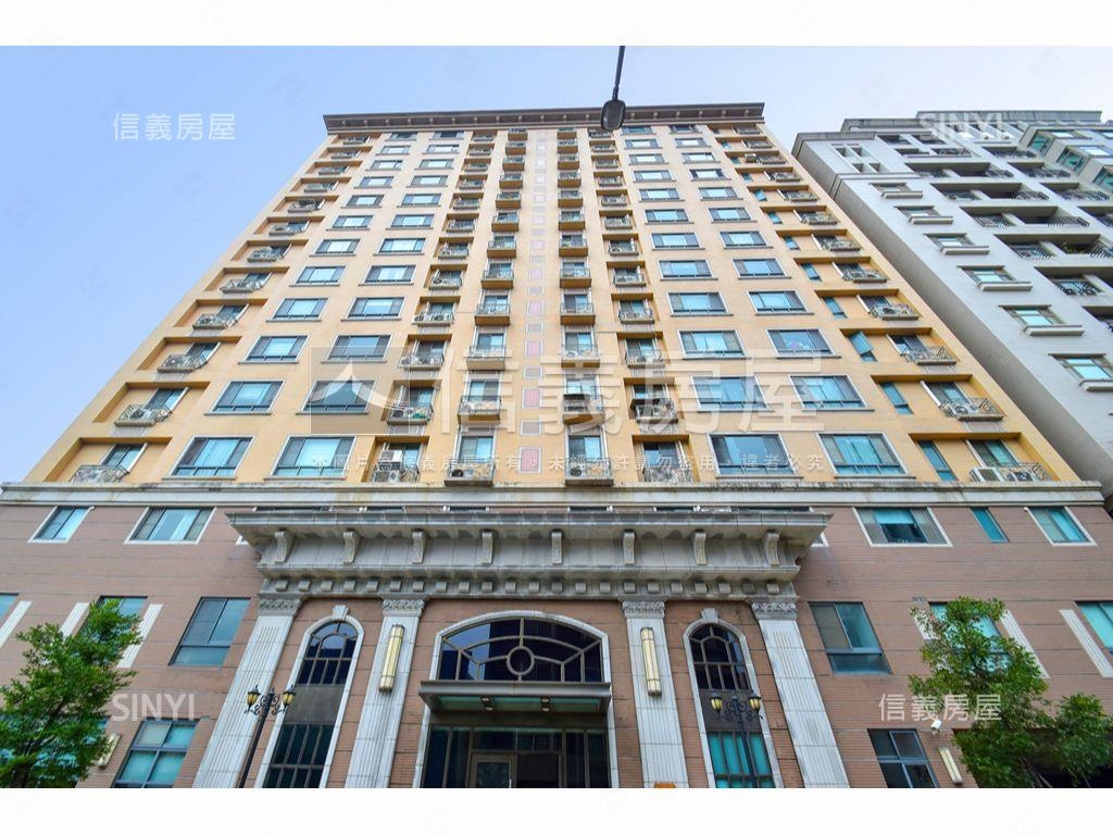 遠百生活圈稀有美三房房屋室內格局與周邊環境