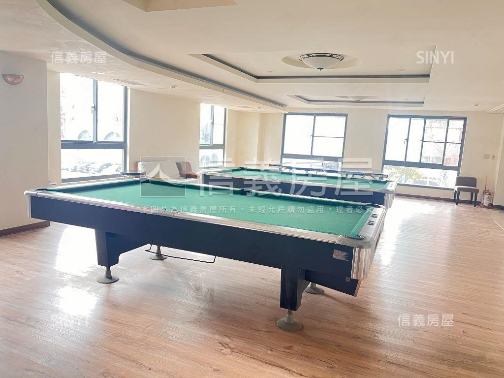 遠百生活圈稀有美三房房屋室內格局與周邊環境