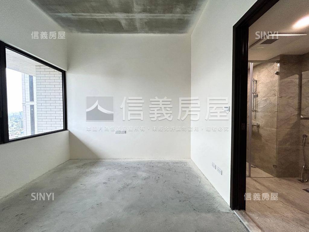 國泰ＴＨＥＰＡＲＫ高樓戶房屋室內格局與周邊環境