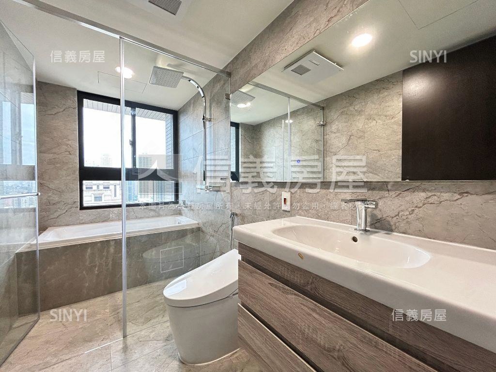 國泰ＴＨＥＰＡＲＫ高樓戶房屋室內格局與周邊環境