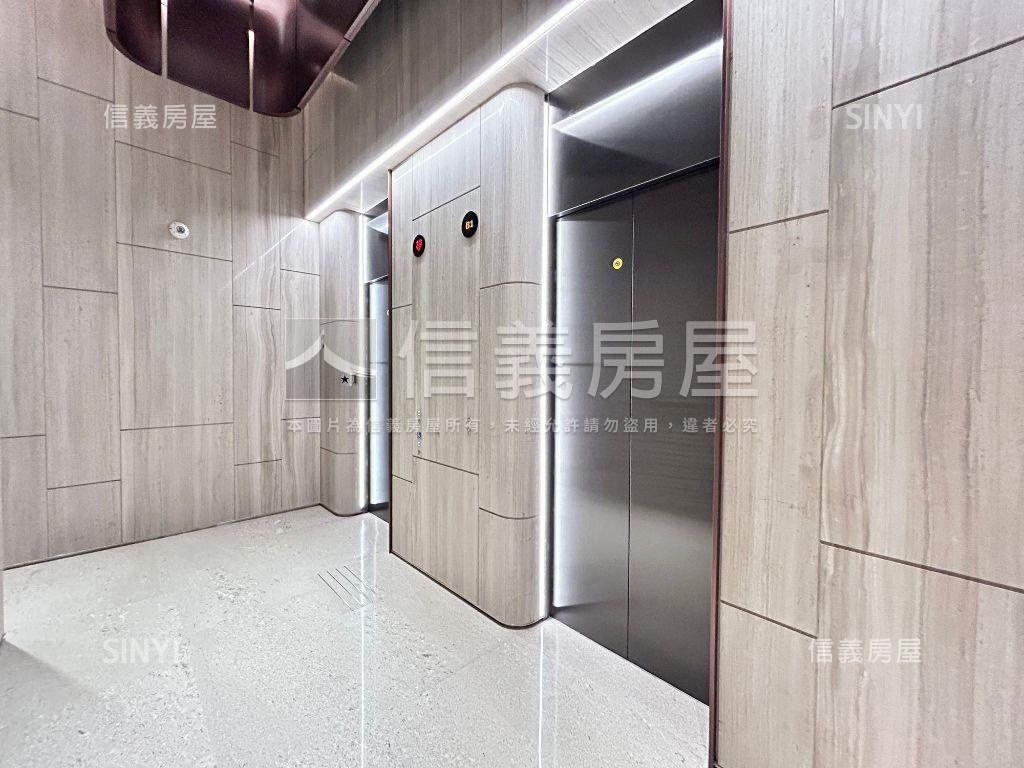 國泰ＴＨＥＰＡＲＫ高樓戶房屋室內格局與周邊環境