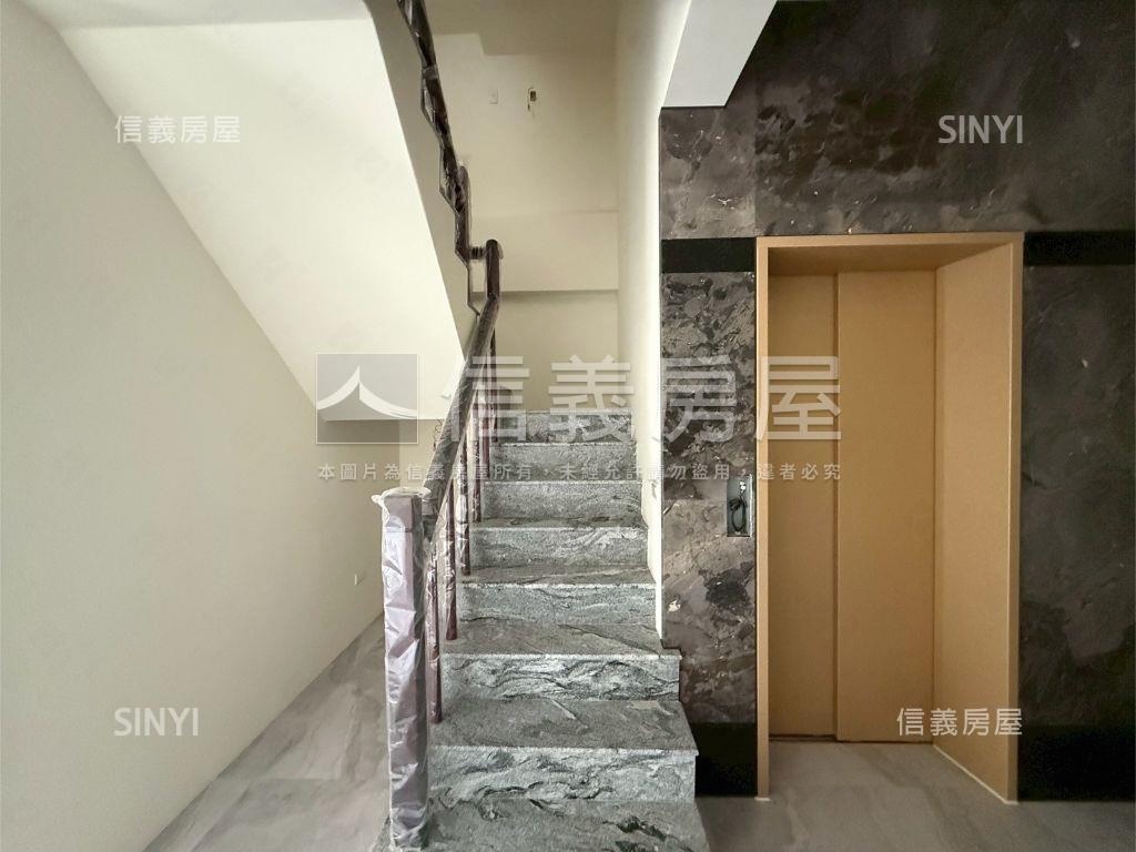 再一間神岡透天晶鑽吾璽房屋室內格局與周邊環境