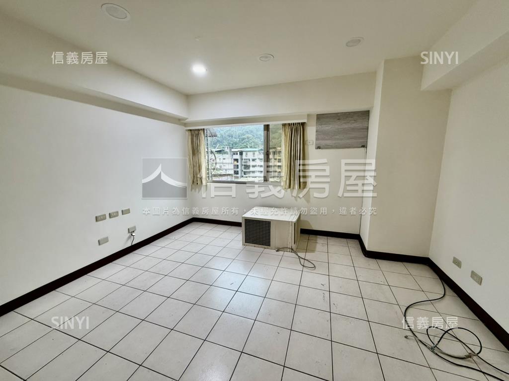 青潭邊間電梯三房房屋室內格局與周邊環境