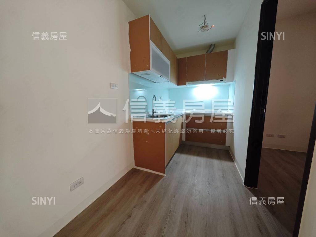 三地艾美館全新兩房車位房屋室內格局與周邊環境