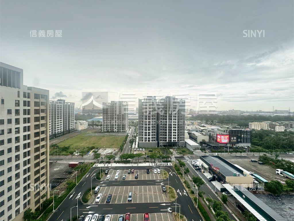 長虹天韻四房雙平車位房屋室內格局與周邊環境