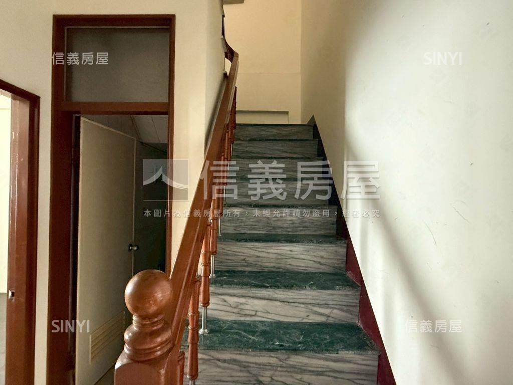 【勝利街】傳統格局透天房屋室內格局與周邊環境
