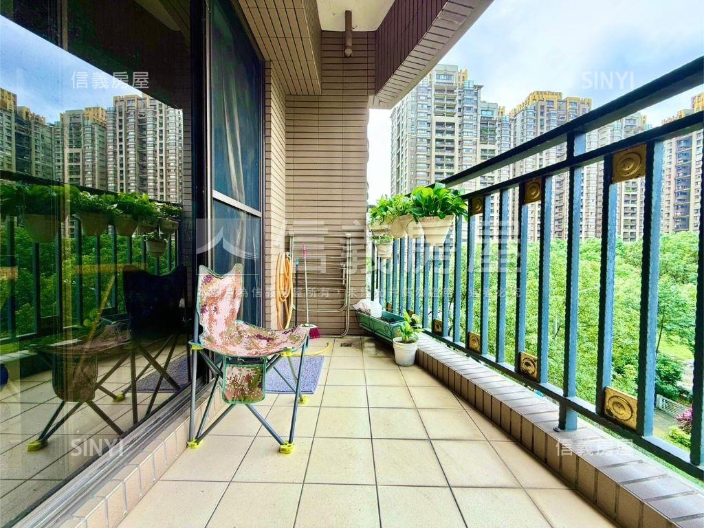北美館綠意校景四房房屋室內格局與周邊環境